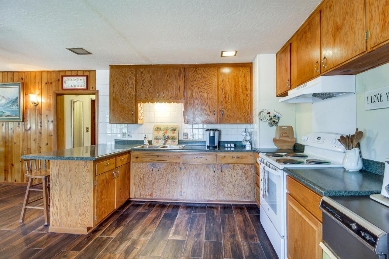 Laptop-Friendly Lakeside Cottage Stay With Gas Grill Pinetop-Lakeside Dış mekan fotoğraf